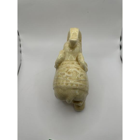 Vintage Crackle Glazed Decorative Asian Elephant Statue Cream 7 Inches - Picture 6 of 10